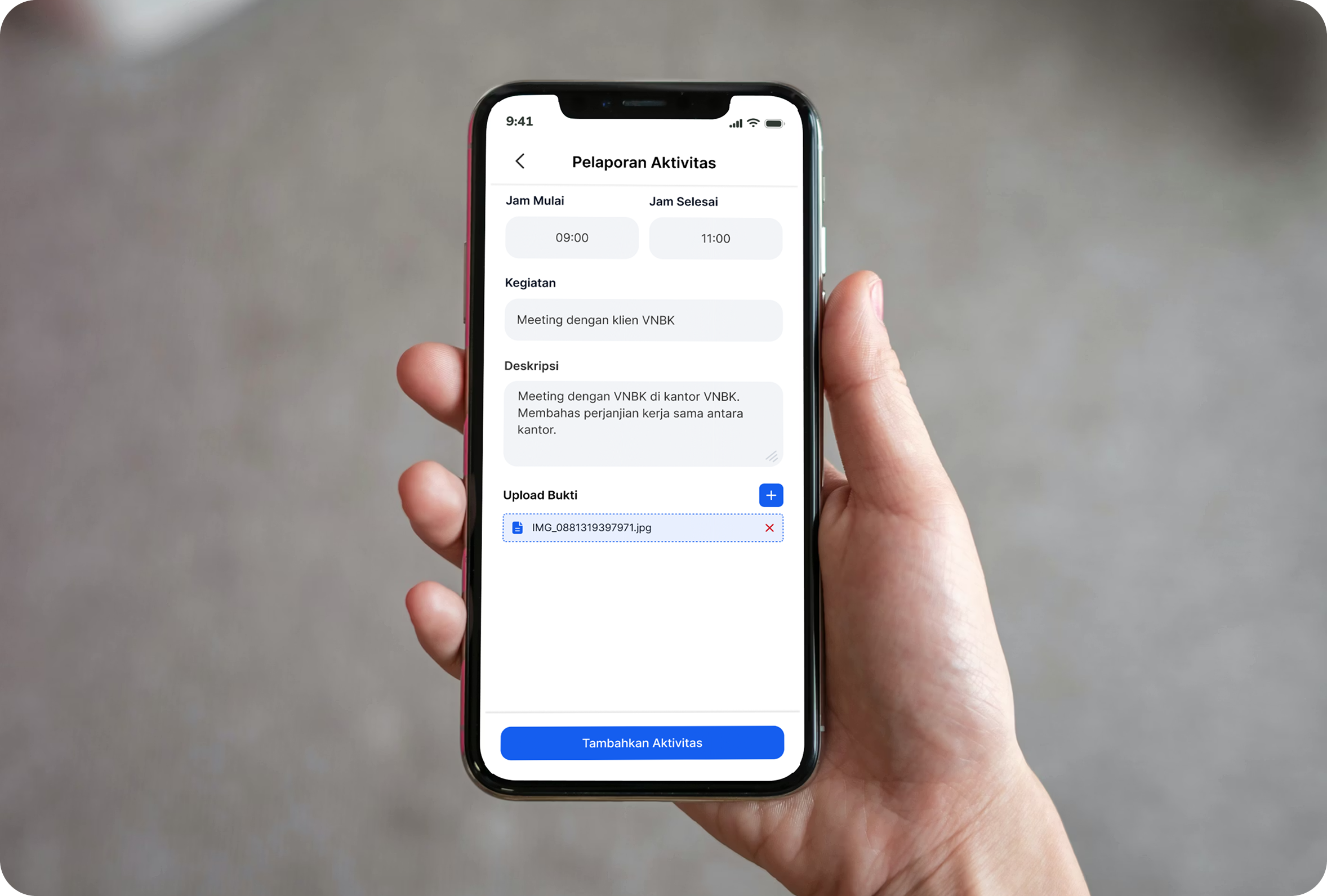Pantau aktivitas kerja dan lokasi tim secara real-time